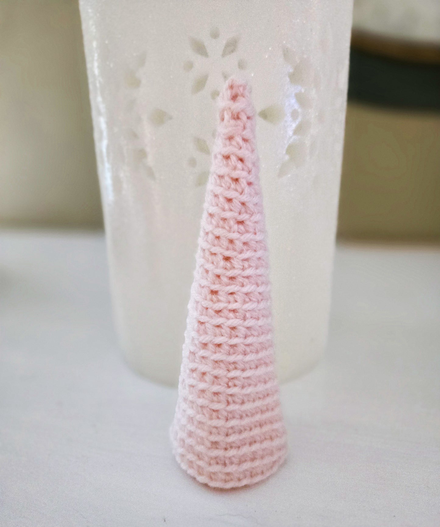 Blush Noel Crochet Tabletop Christmas Tree Set – Set of 3