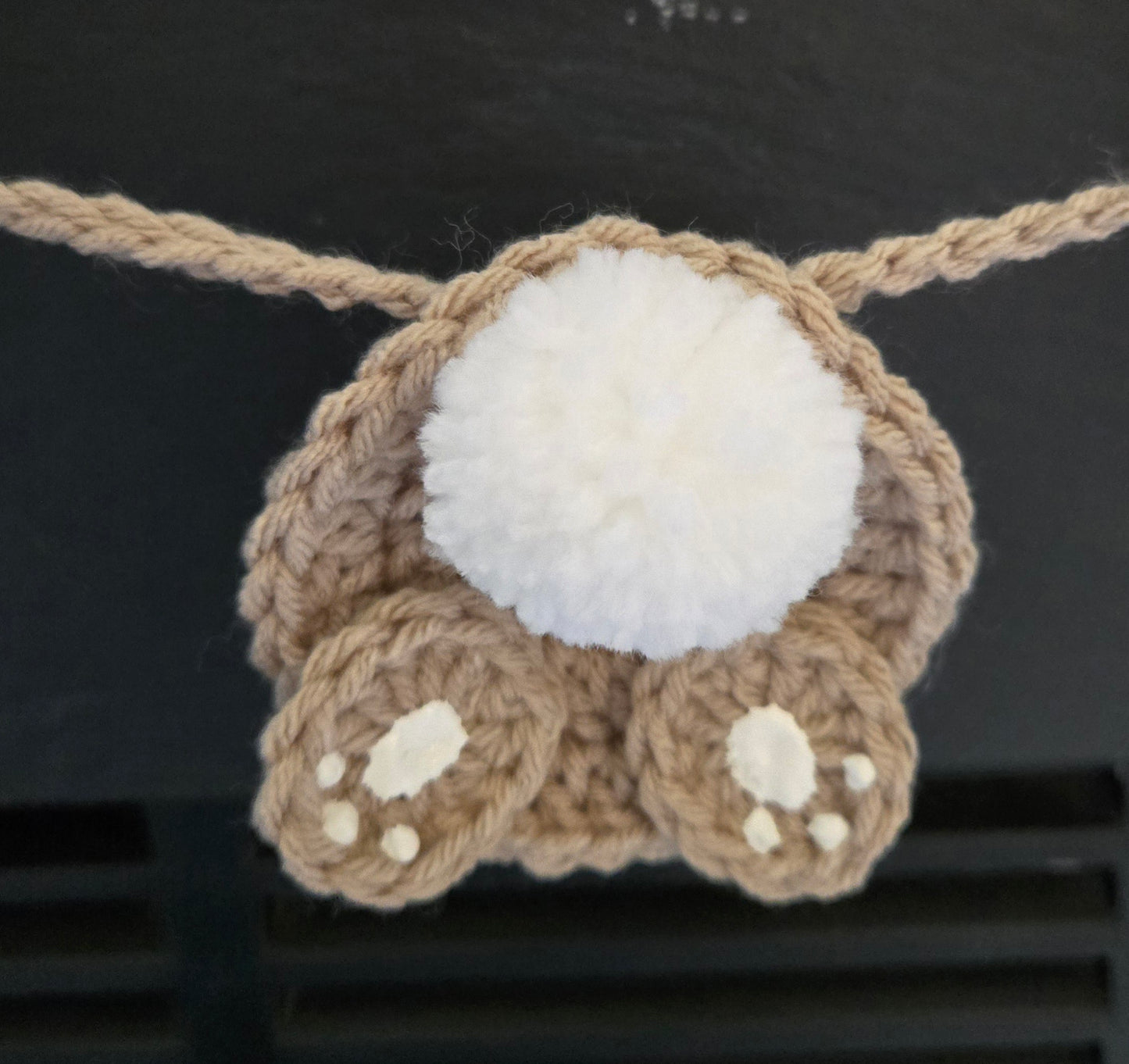 Easter Bunny Bottom & Carrots Garland