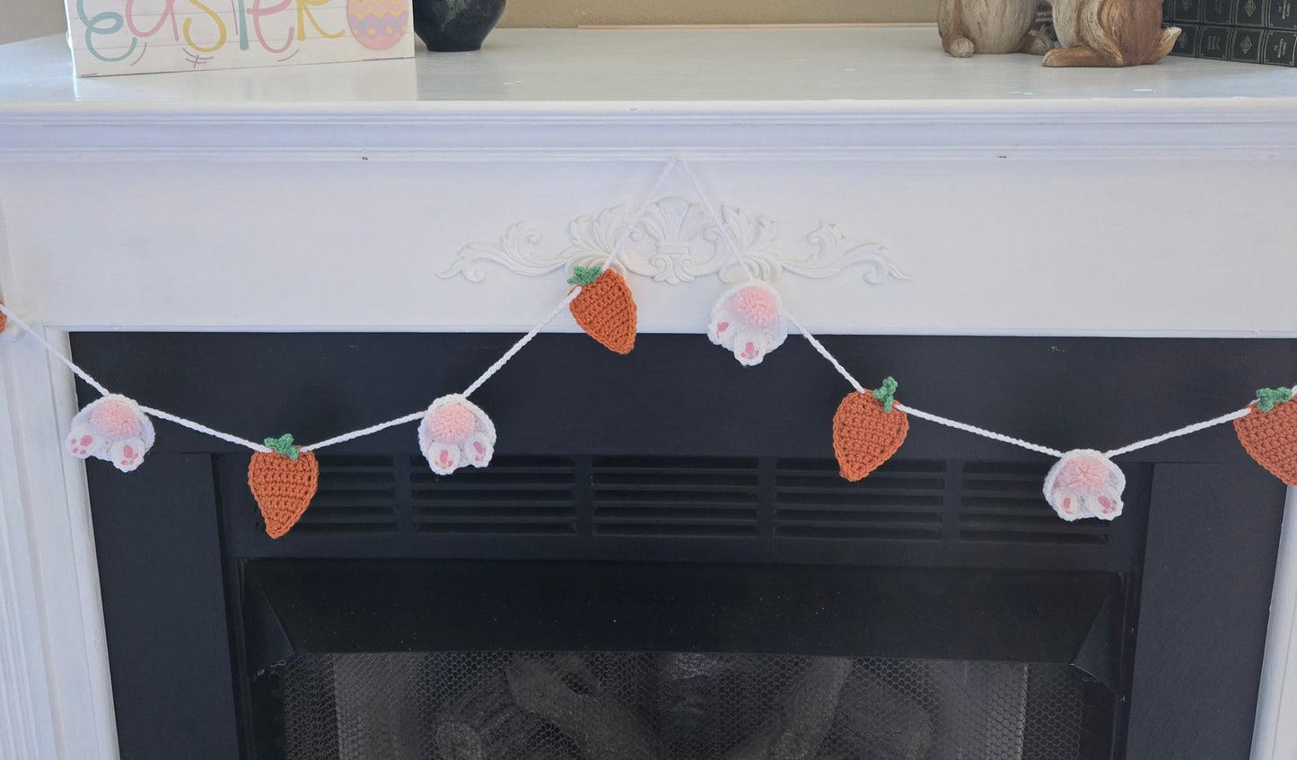 Easter Bunny Bottoms & Carrots Garland