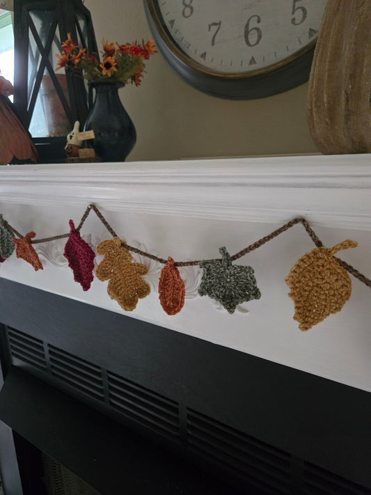 Handmade Fall Leaf Garland |Autumn Decor for Mantel, Fireplace, Table & Thanksgiving