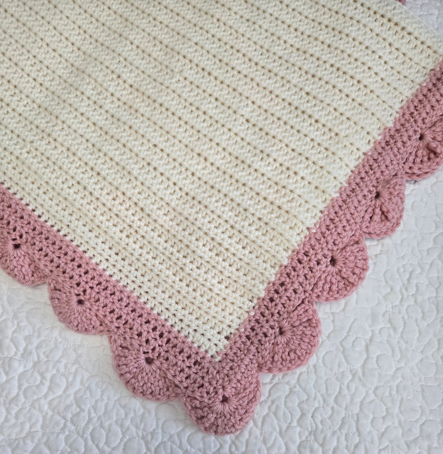 Handcrafted Crochet Scalloped Baby Blanket - Heirloom Gift for Newborns