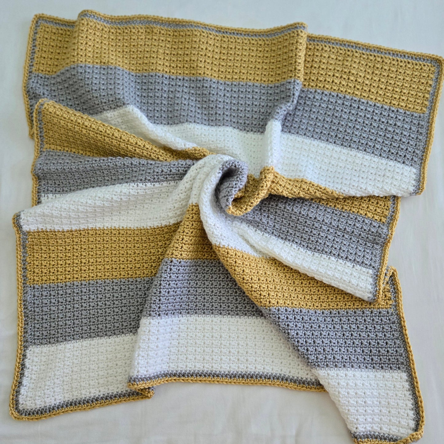 "Snuggly Soft Unisex Crochet Baby Blanket - Handcrafted with Love"