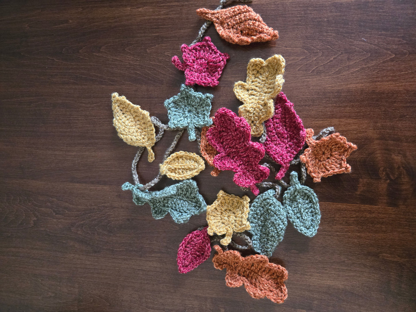 Handmade Fall Leaf Garland |Autumn Decor for Mantel, Fireplace, Table & Thanksgiving