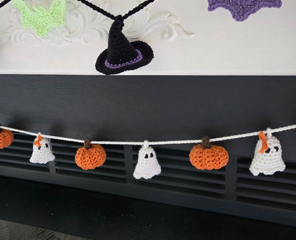 Halloween Ghosts & Pumpkins Garland – Crochet Spooky Party Decor