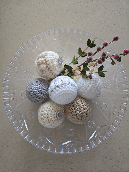 Silver & Gold Crochet Ornament Set – 6