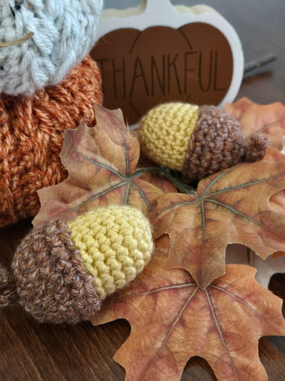Mini Pumpkin Stack with Acorns – Heirloom Fall Décor