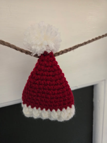 Vintage Evergreen Crochet Garland – Trees & Cozy Hats